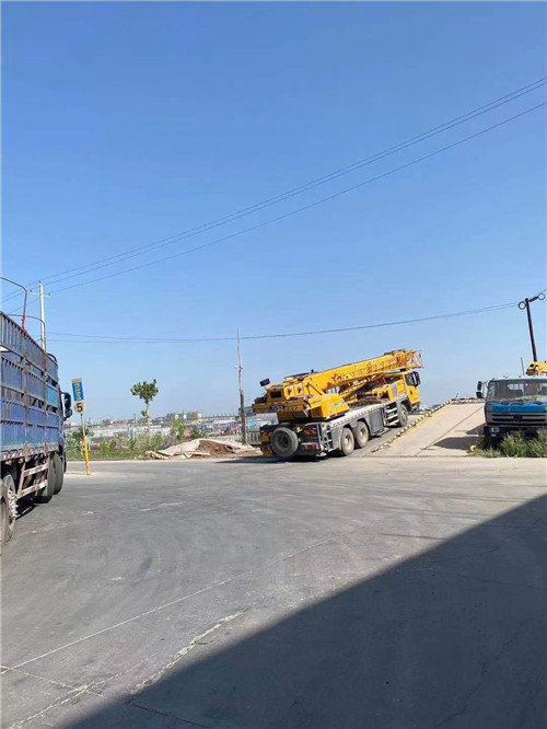 遂川县25吨吊车的租赁价格大概是多少？